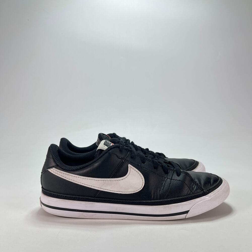 Nike Court Legacy Black White Casual Lifestyle Sneakers DA5380-002 Youth 5.5Y